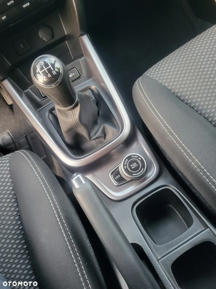 Suzuki Vitara 1.0 Boosterjet Premium 4WD - 12