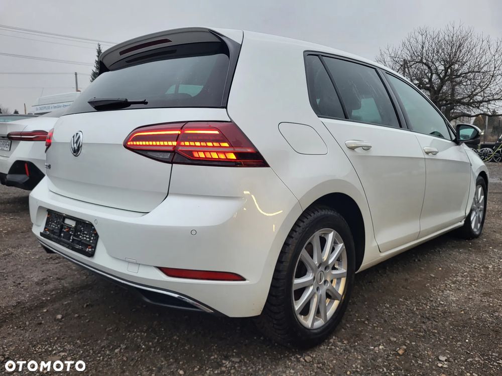 Volkswagen Golf e-Golf - 4