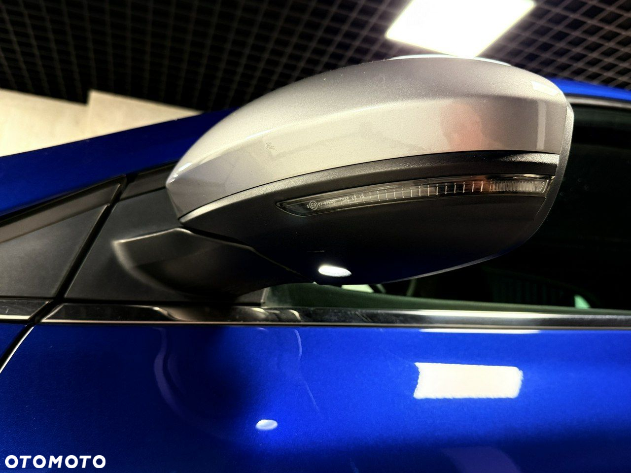 Renault Megane ENERGY TCe 205 EDC GT - 15