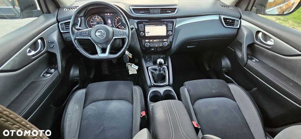 Nissan Qashqai - 10