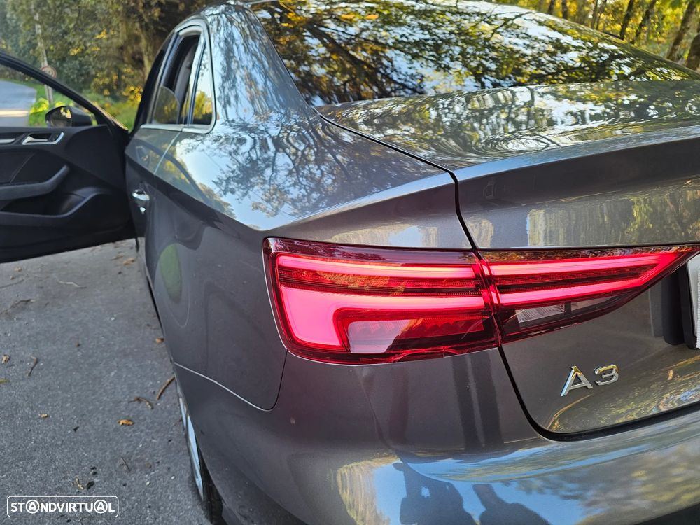 Audi A3 Limousine 1.6 TDI S-line - 14