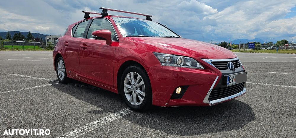 Lexus CT - 1
