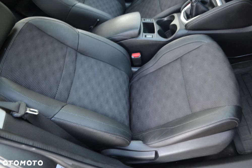 Nissan Qashqai - 24