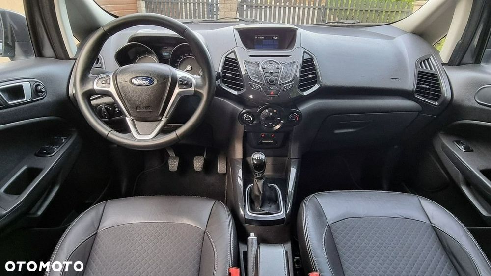 Ford EcoSport - 13