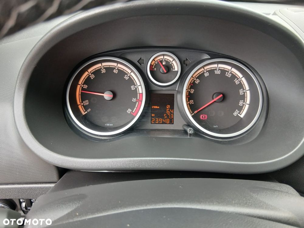 Opel Corsa 1.2 16V Enjoy - 25