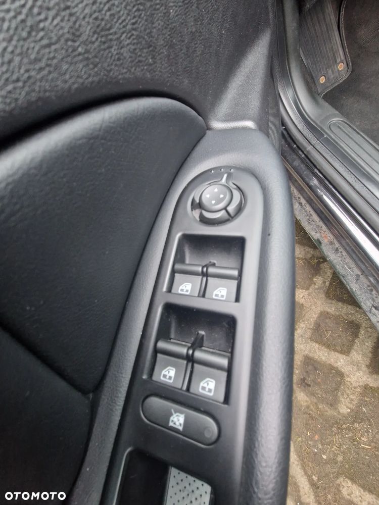 Alfa Romeo 159 2.0JTDM Sport - 7