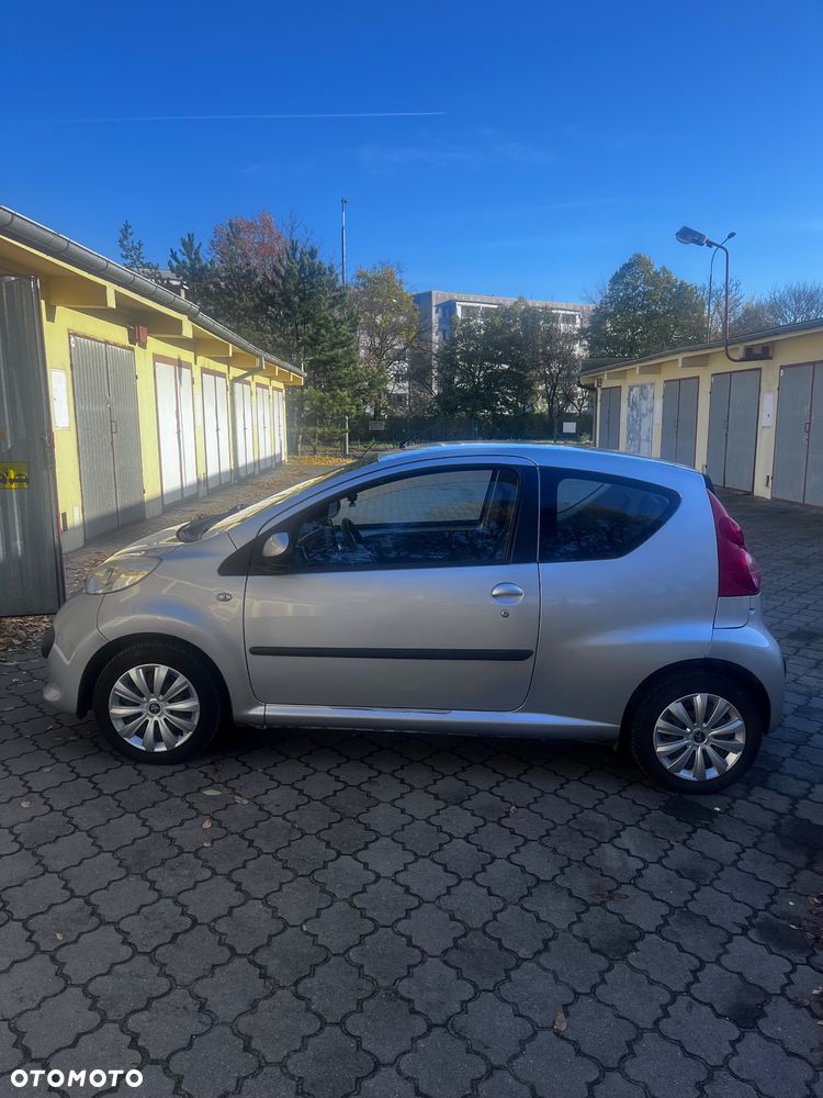 Peugeot 107 - 1