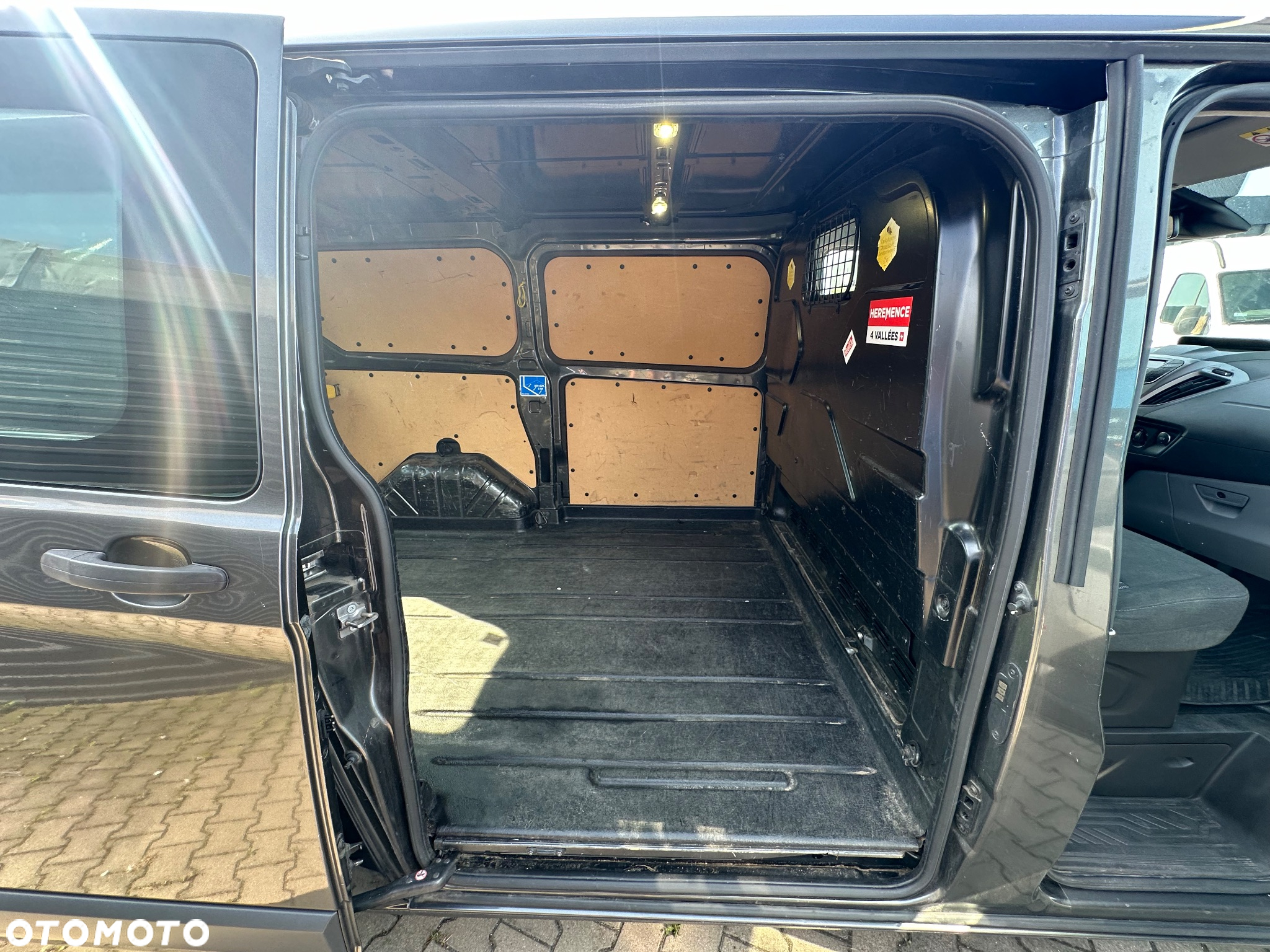 Ford Transit Custom 280 L1H1 LKW VA Trend - 10