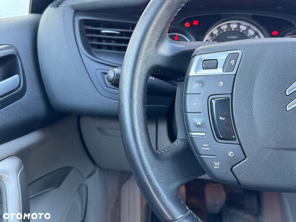 Citroën C5 2.0 16V Exclusive - 24