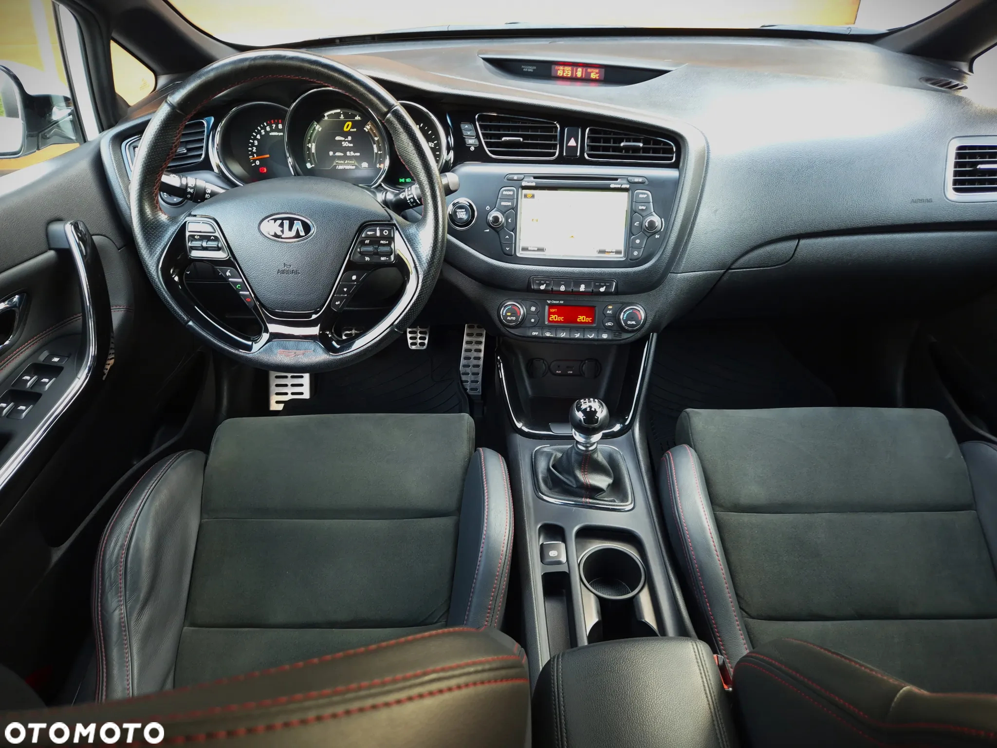 Kia Ceed 1.6 T-GDI GT-Track - 25