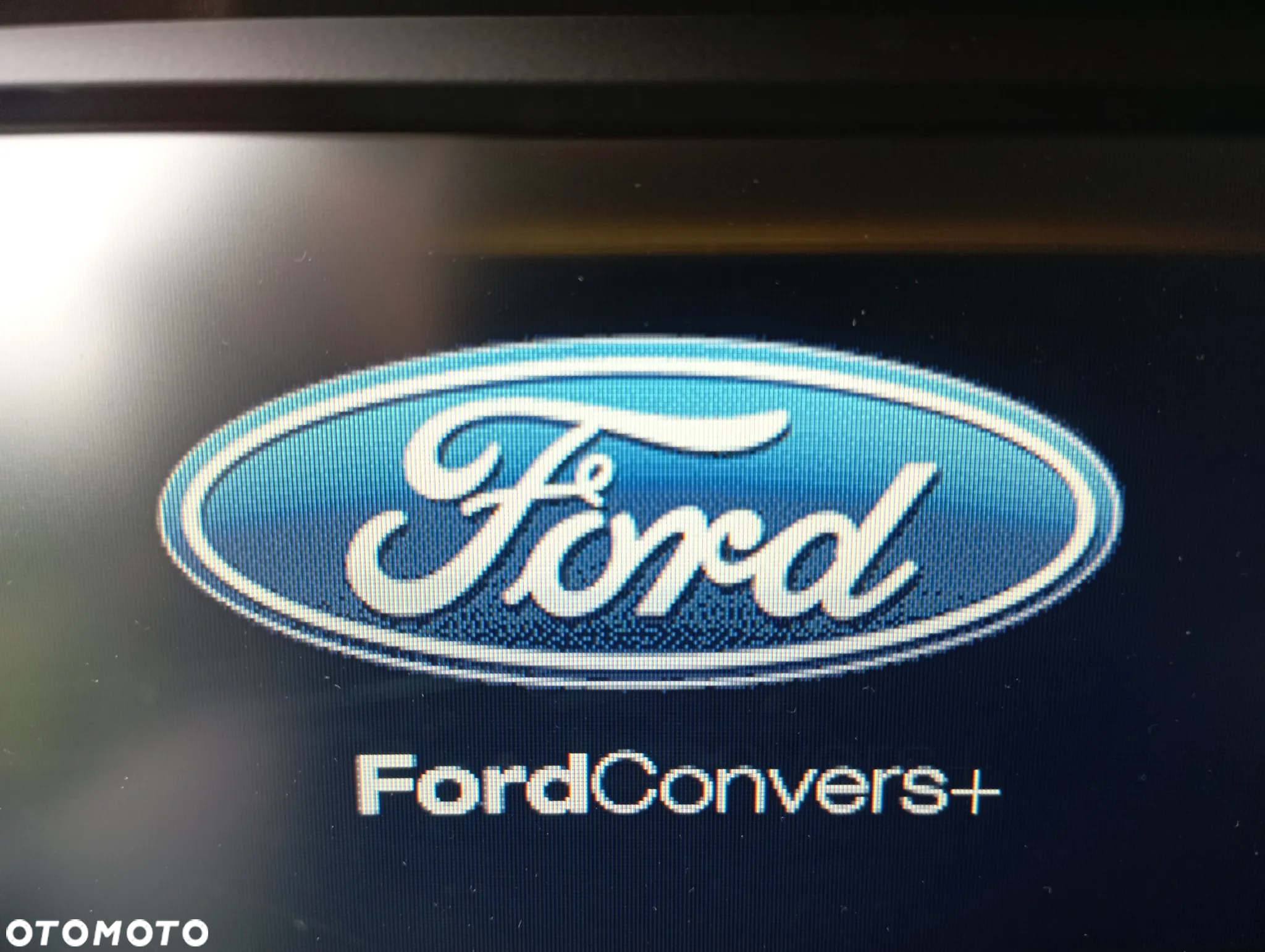 Ford S-Max - 32