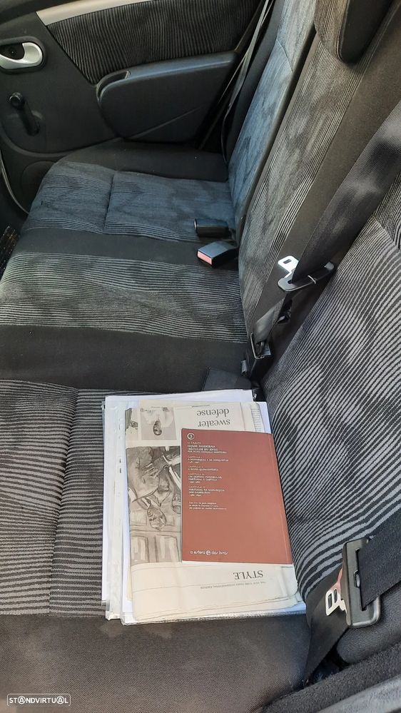 Dacia Sandero 1.2 16V Access - 6