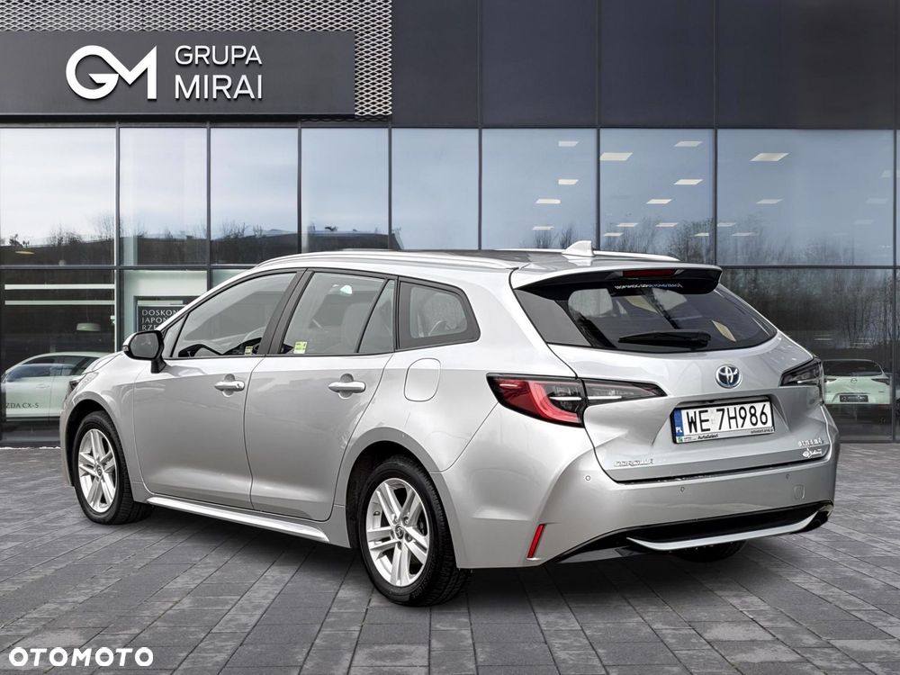 Toyota Corolla 2.0 Hybrid Comfort - 3