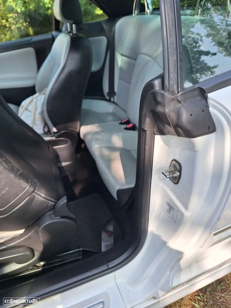 Peugeot 207 CC - 12