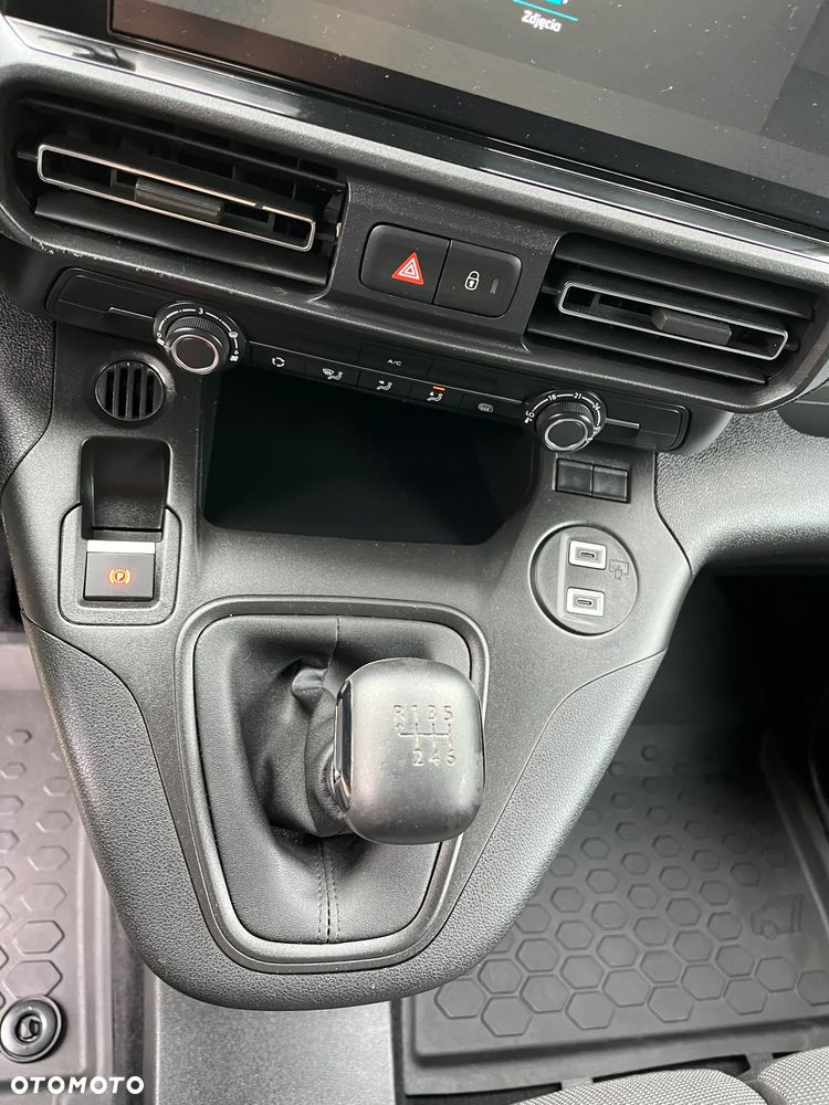 Citroën Berlingo MPV XL BlueHDi 100 FEEL - 12