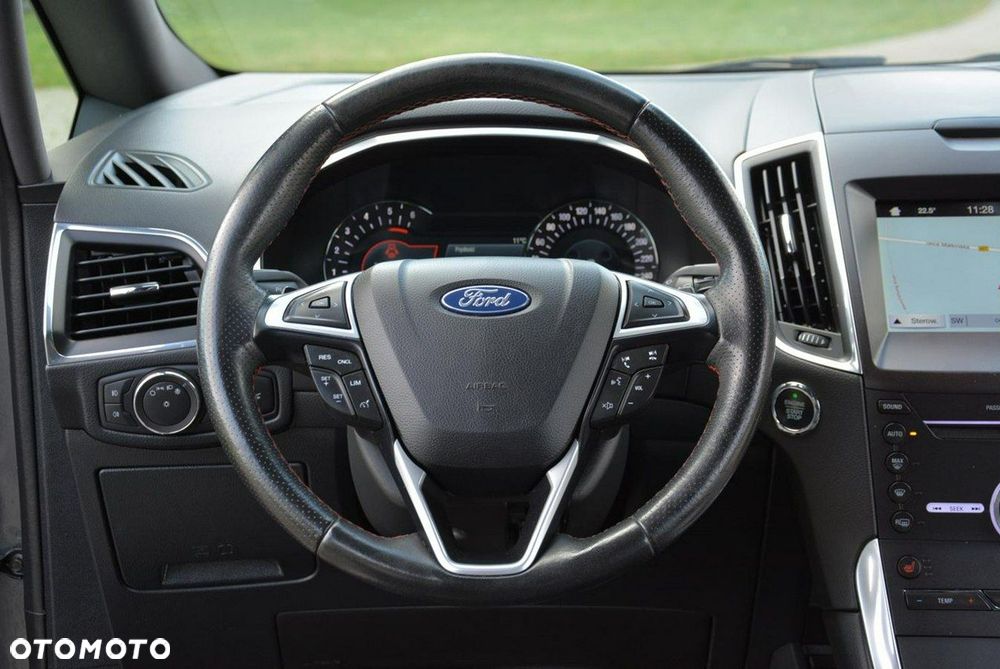 Ford S-Max - 26