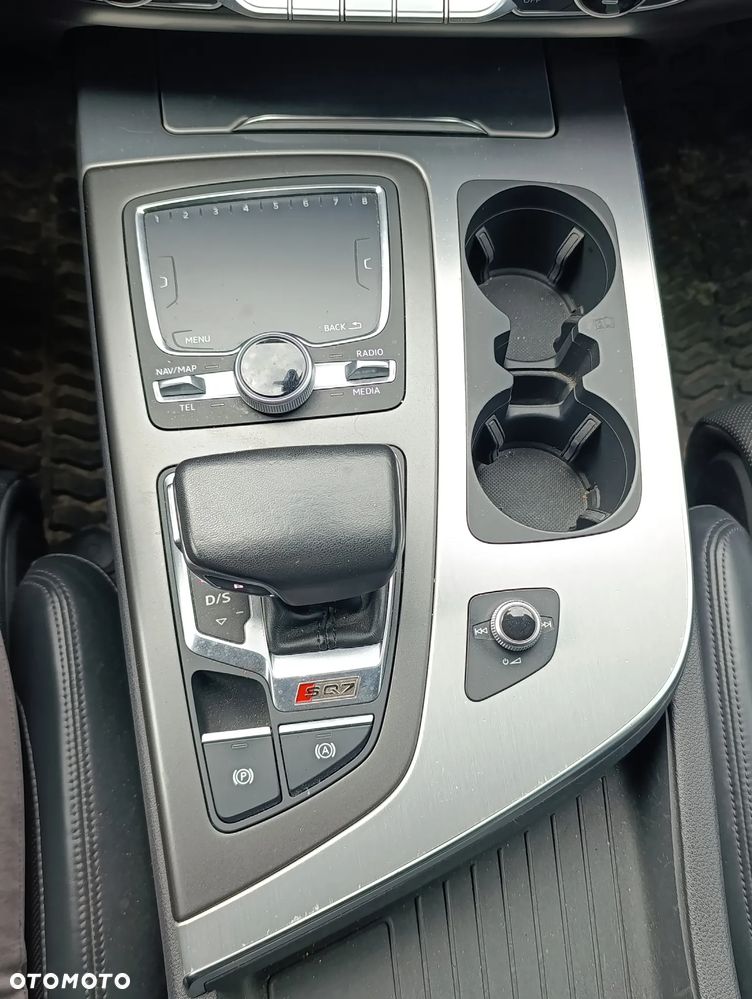 Audi SQ7 - 12
