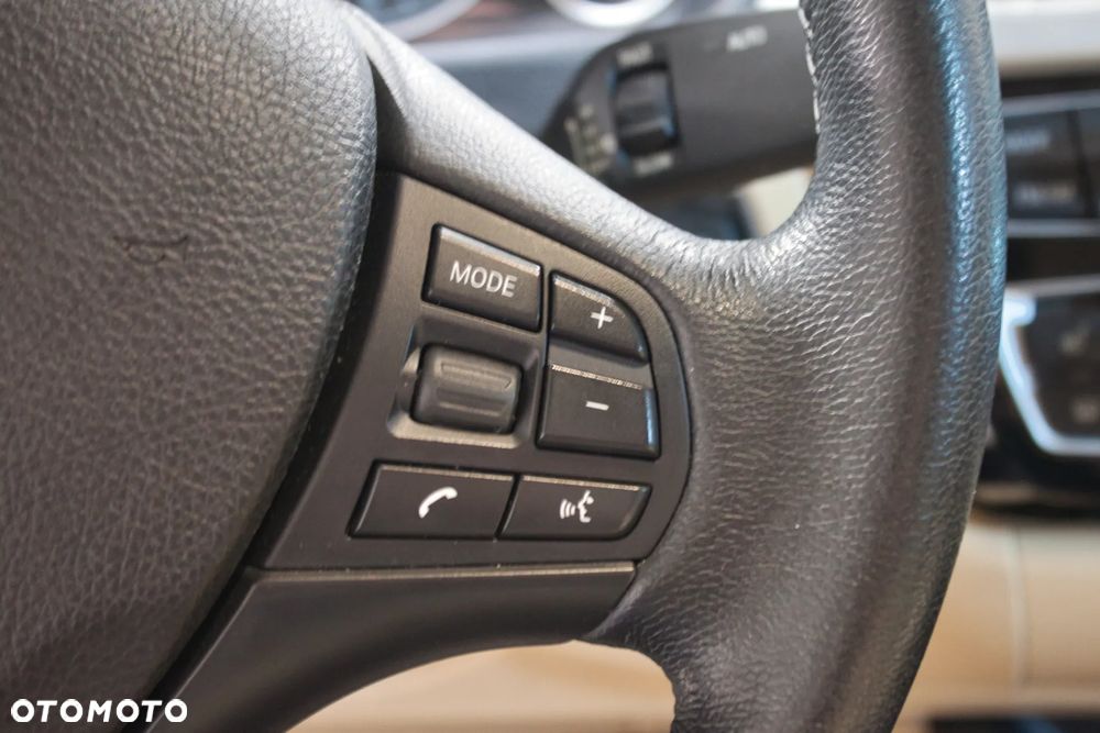 BMW Seria 3 320i xDrive Edition Luxury Line Purity - 21