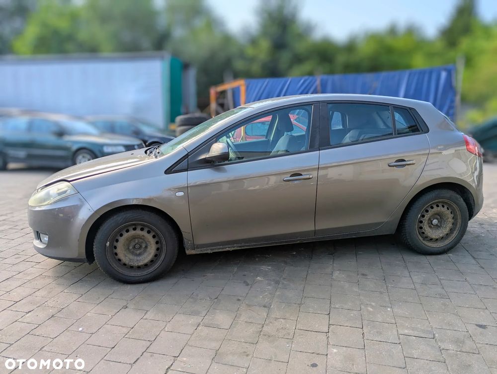 Fiat Bravo II 1.9 Multijet 150 KM 2007 865/B – auto na części - 2
