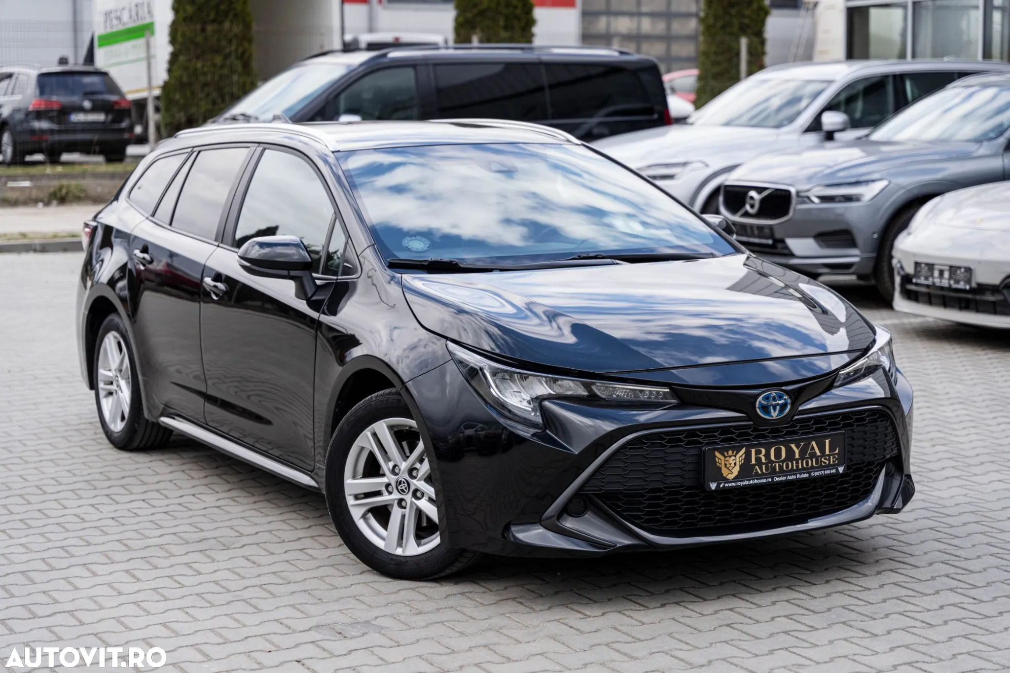 Toyota Corolla 1.8 Hybrid Touring Sports Business Edition - 2