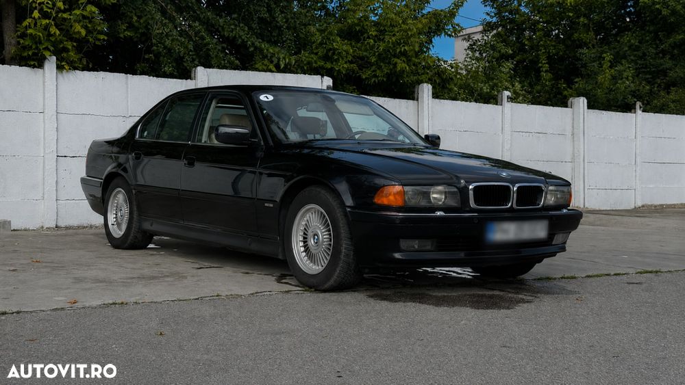 BMW Seria 7 - 5