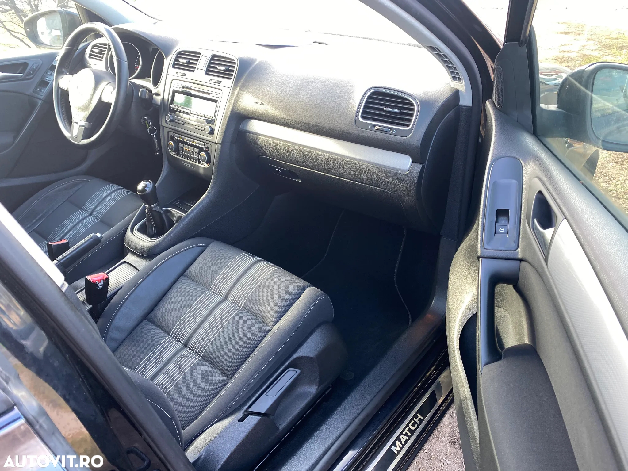 Volkswagen Golf 1.2 TSI MATCH - 17