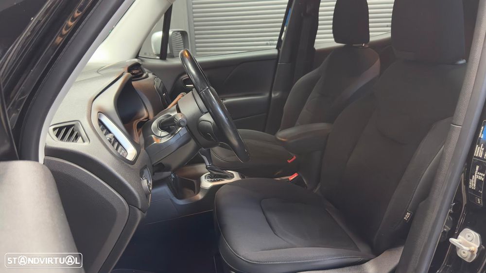 Jeep Renegade 1.6 MJD Limited S DCT - 28