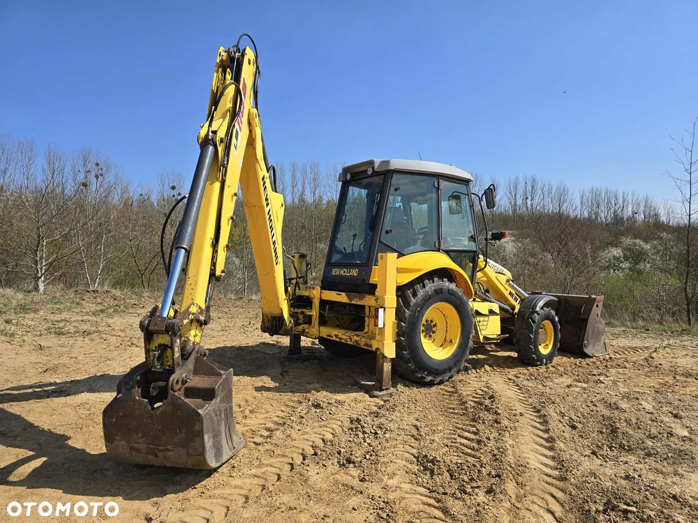 New Holland LB 110 B SALON POLSKA 1 WŁ WIDŁY - 9