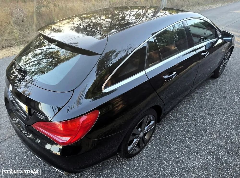 Mercedes-Benz CLA 200 - 4