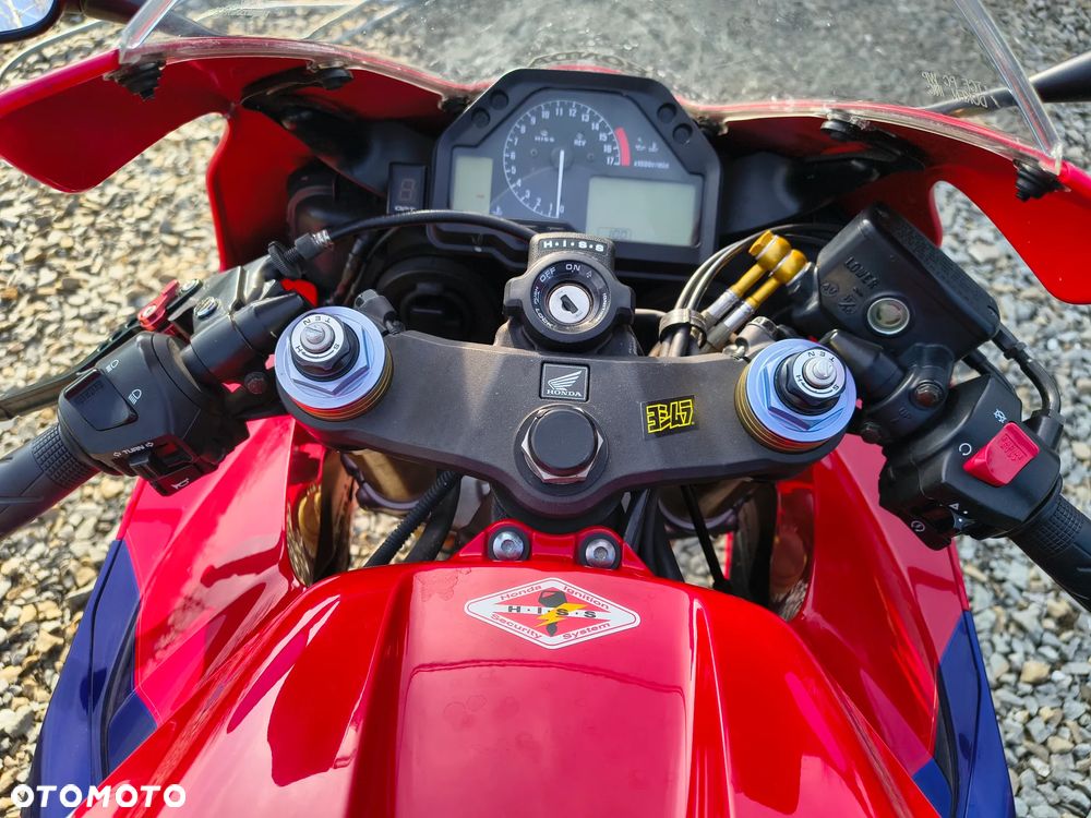 Honda CBR - 5