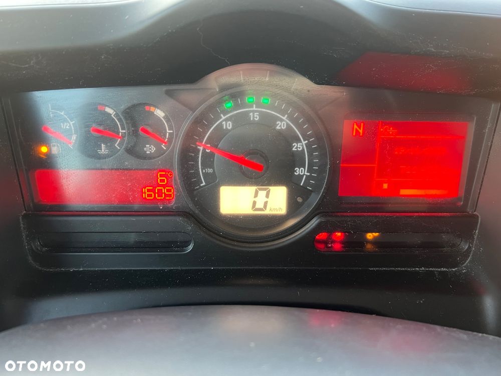 Renault D26 Termo King T1200R (160) - 14