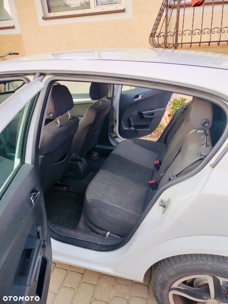 Opel Astra 1.7 CDTI - 9