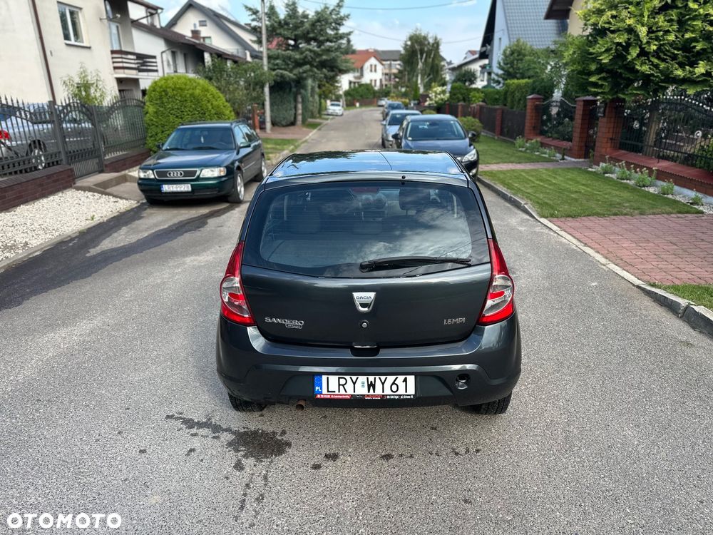 Dacia Sandero - 7