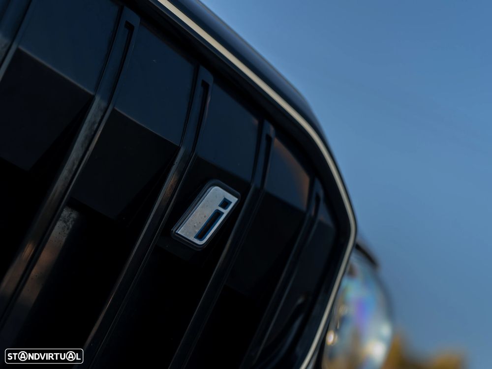 BMW i5 Touring eDrive40 - 40