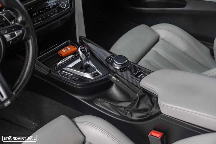 BMW M4 - 35