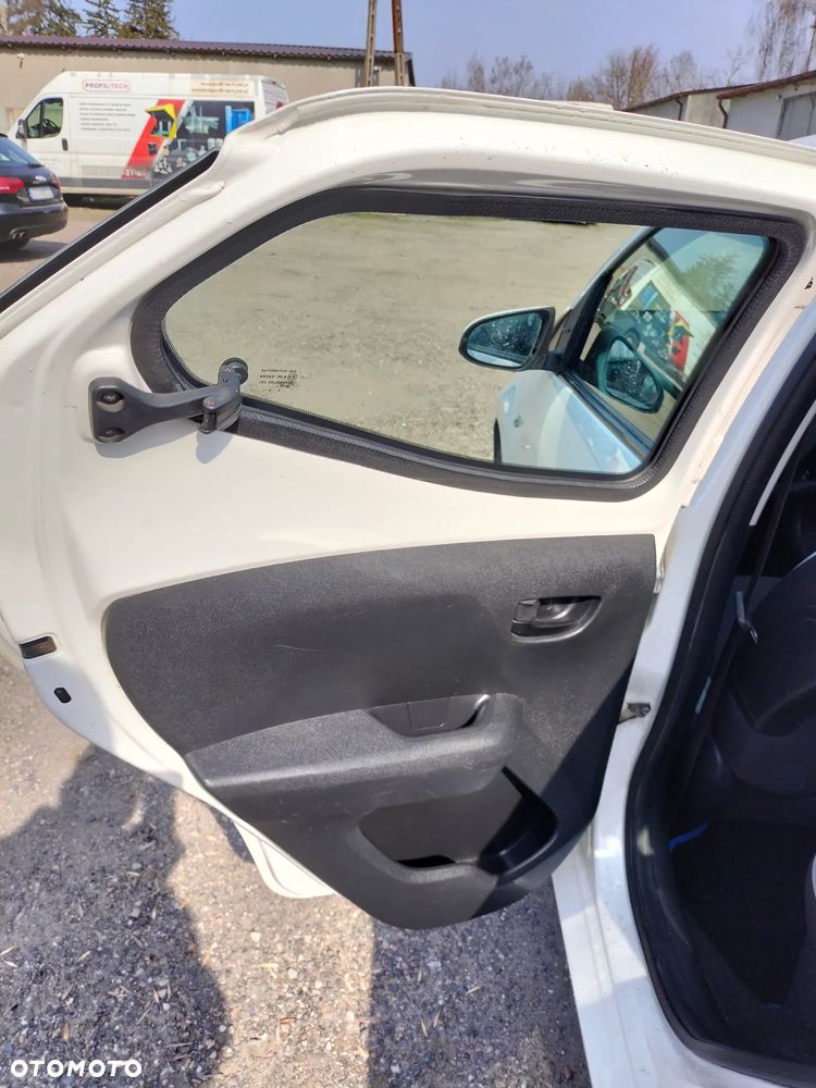 Toyota Aygo x-clusiv - 19