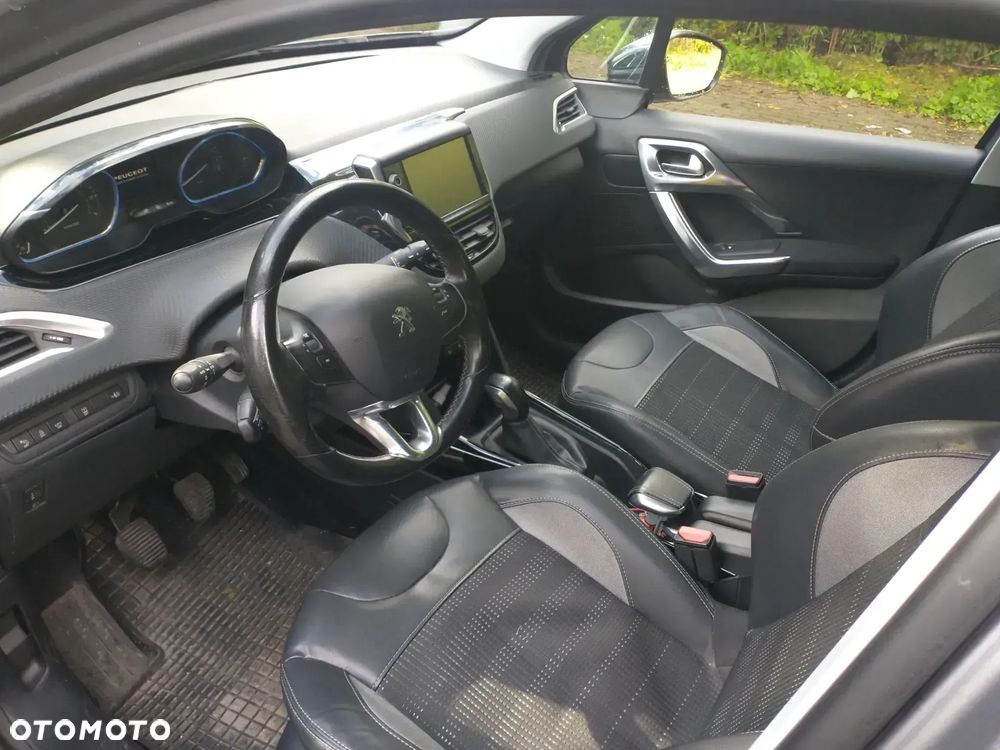 Peugeot 2008 - 7