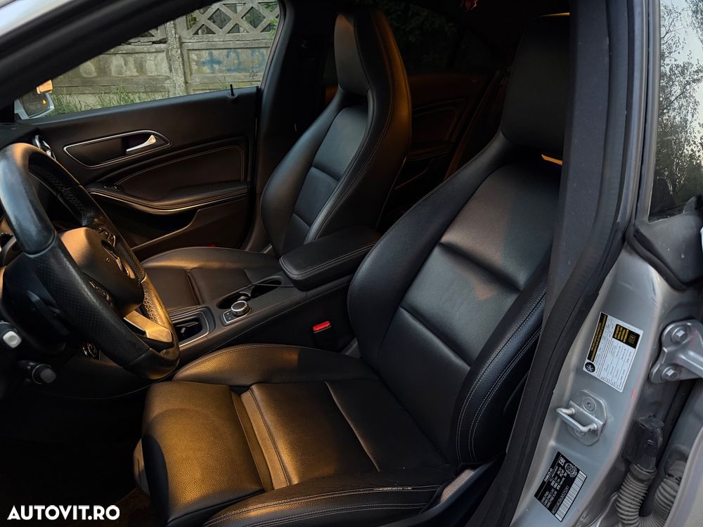 Mercedes-Benz CLA 250 4MATIC Aut. - 11