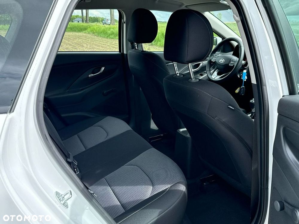 Hyundai i30 1.5 T-GDI 48V Smart - 15