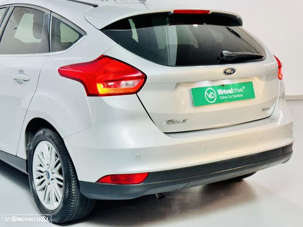Ford Focus 1.0 EcoBoost S&S ACTIVE X - 10
