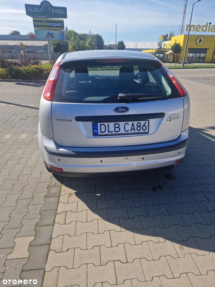 Ford Focus 1.6 Comfort - 5