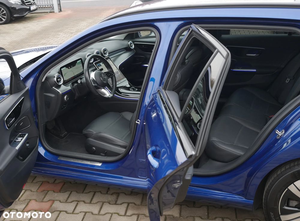 Mercedes-Benz Klasa C 220 d 9G-TRONIC Avantgarde - 11