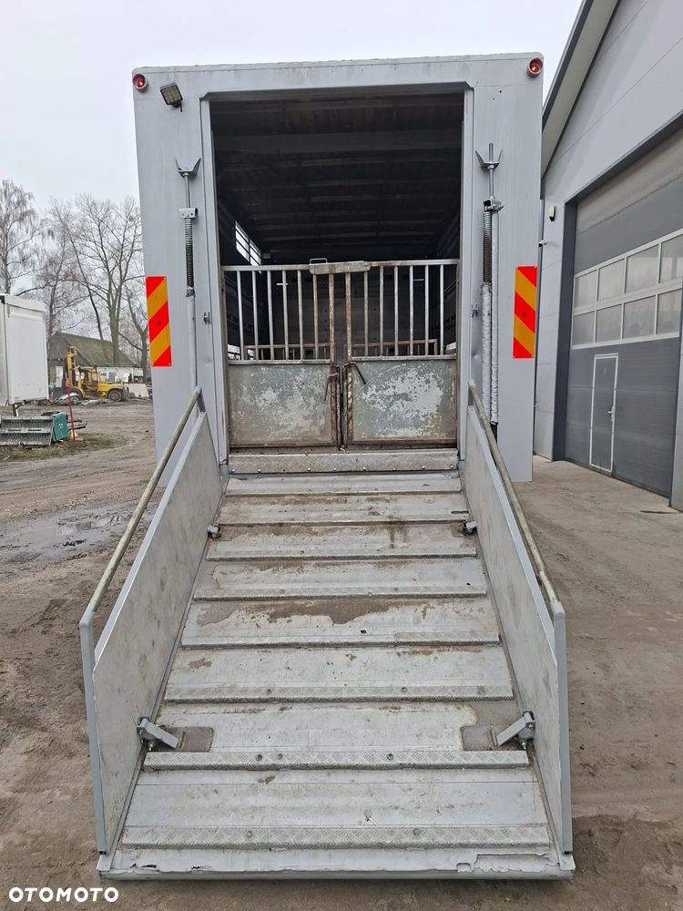 MAN TGM 18.250 4x2 DO ŻYWCA - 15