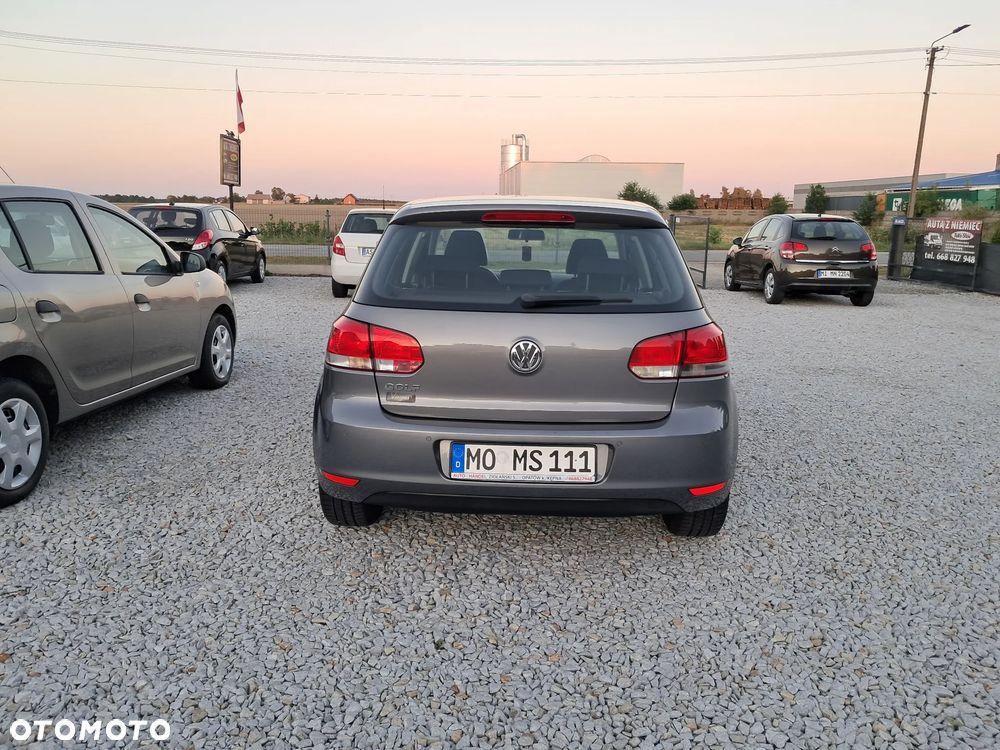 Volkswagen Golf V 1.6 Comfortline - 6