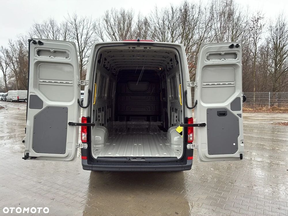 Volkswagen Crafter 35 Furgon L4H3, 2.0TDI 140KM, 4490mm, Wysoki dach - 13