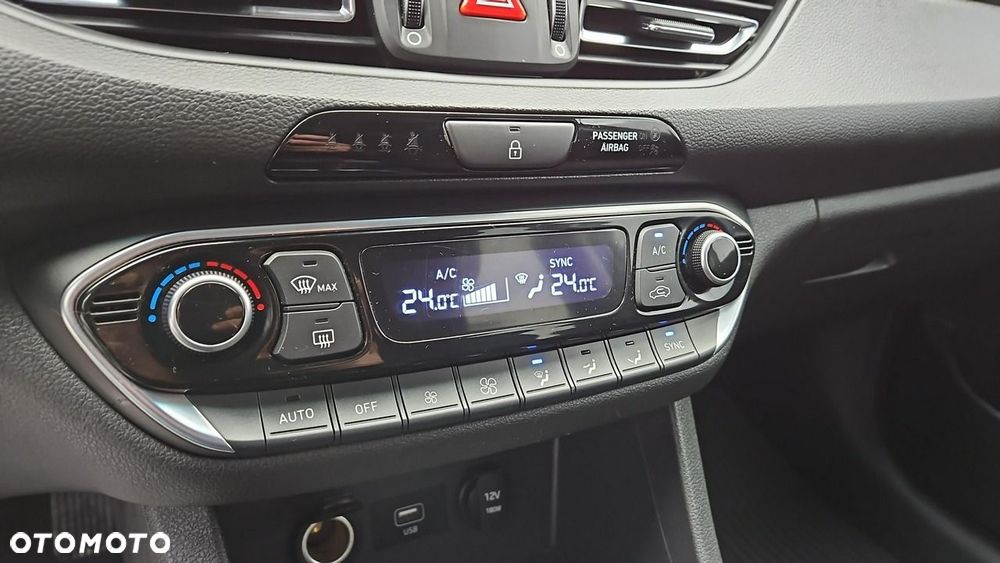 Hyundai i30 1.0 T-GDI Smart - 19