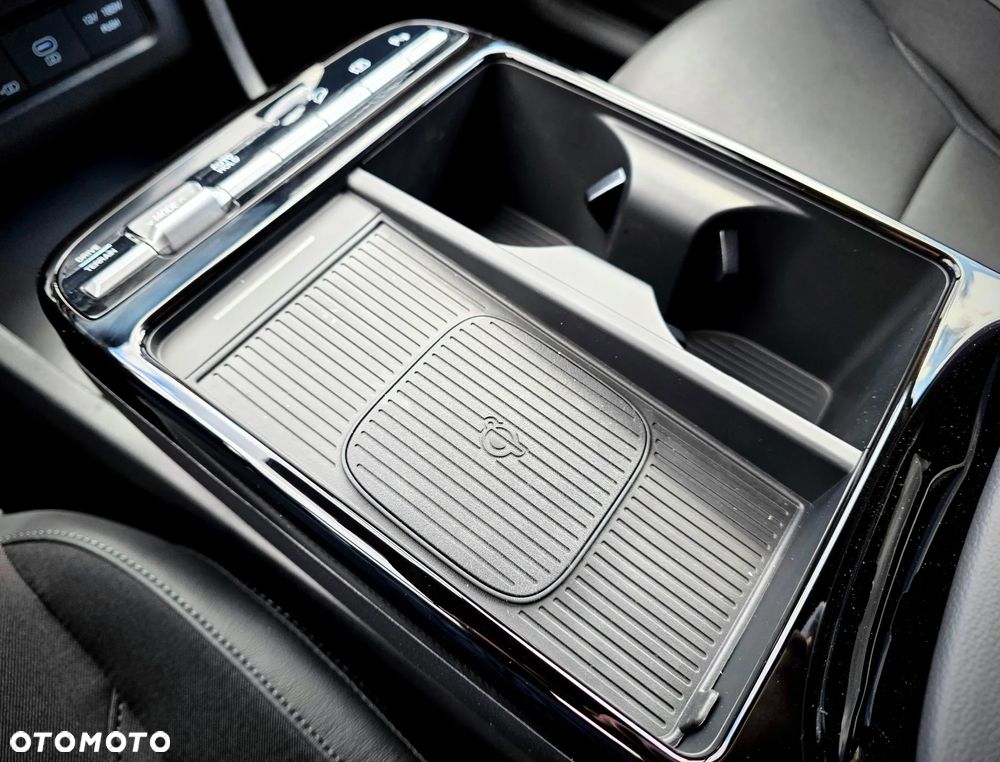 Hyundai Tucson 1.6 T-GDi HEV Executive 4WD - 8