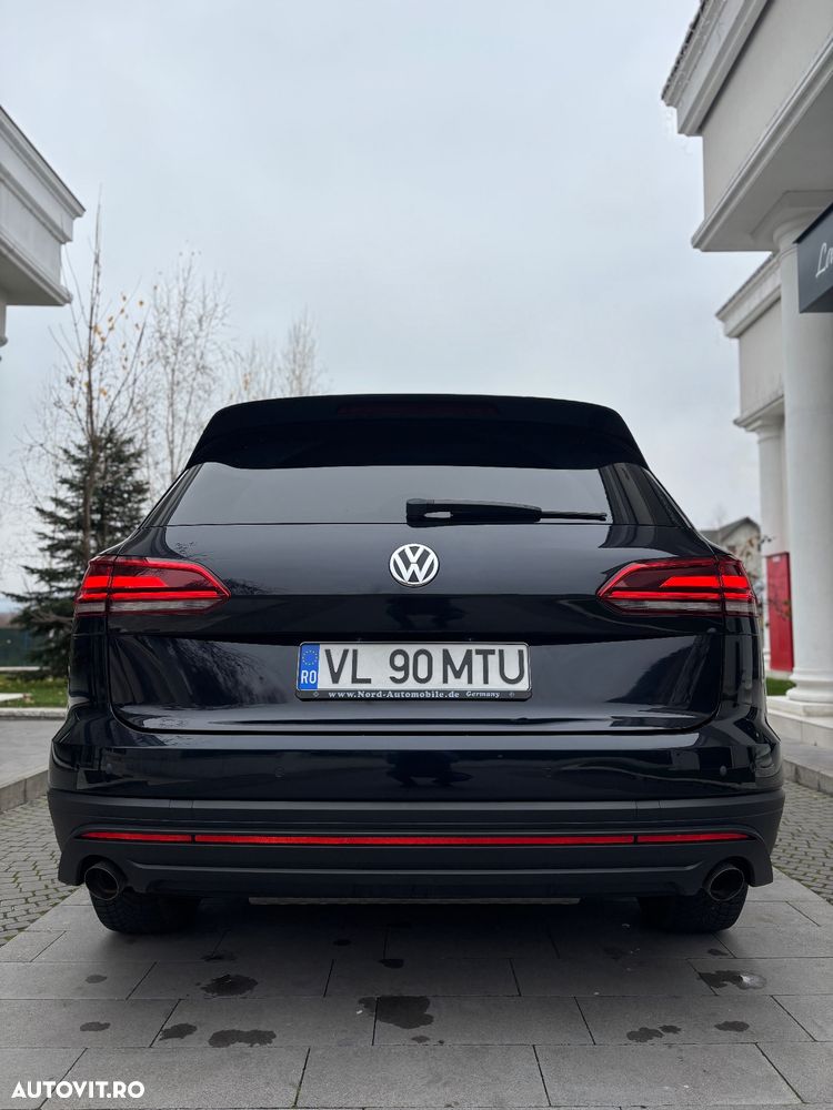 Volkswagen Touareg 3.0 V6 TDI 4Motion DPF Automatik - 2