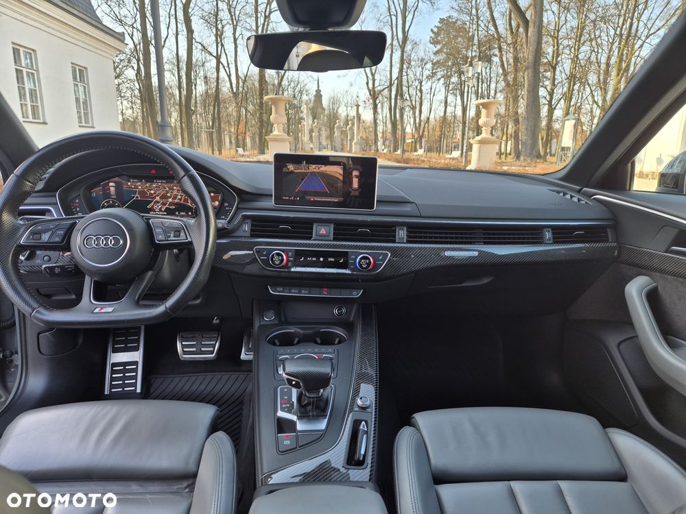 Audi A4 Avant 3.0 TDI quattro tiptronic sport - 25