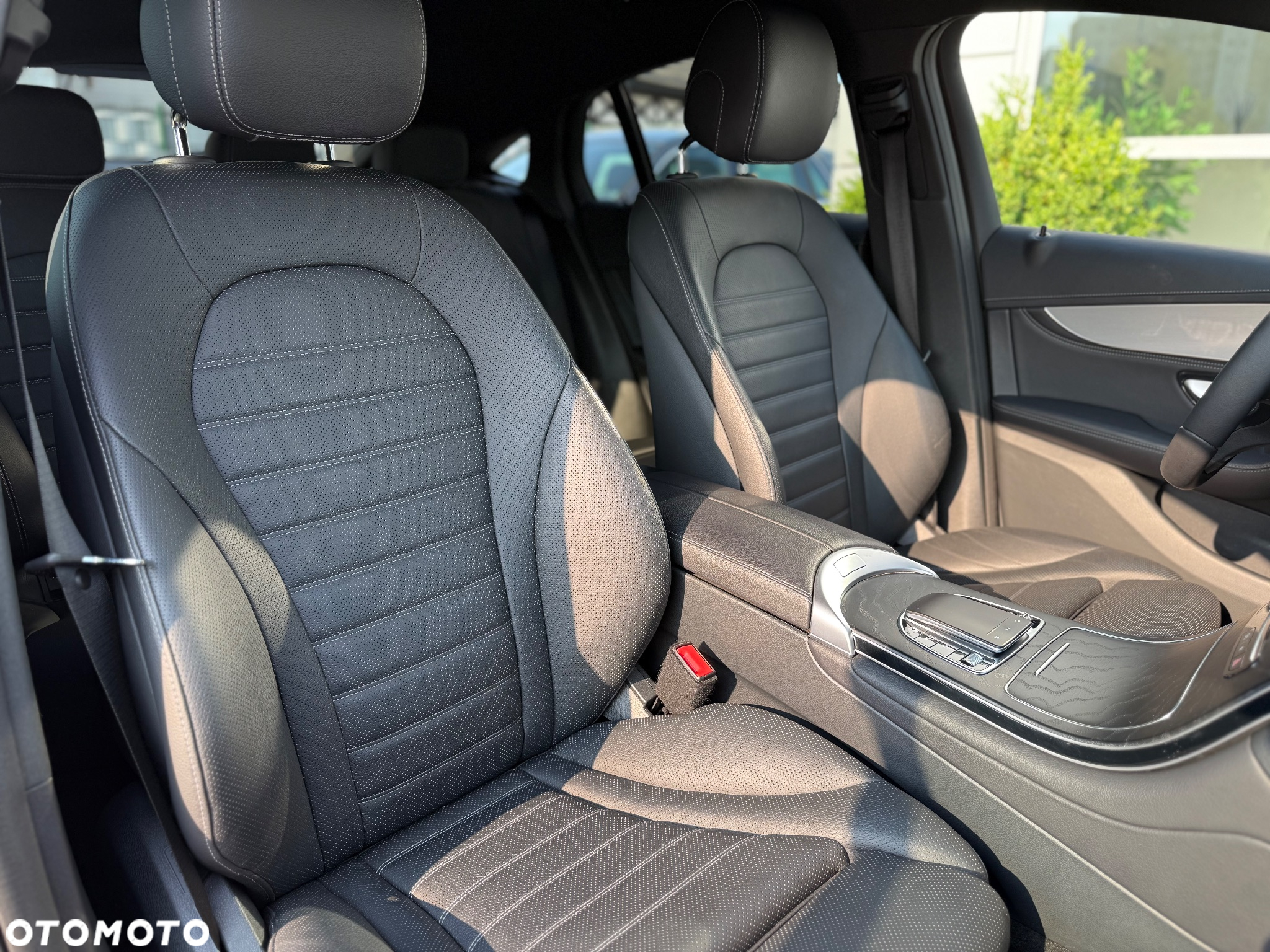 Mercedes-Benz GLC GLC-Coupe 300 de 4Matic 9G-TRONIC Exclusive - 9